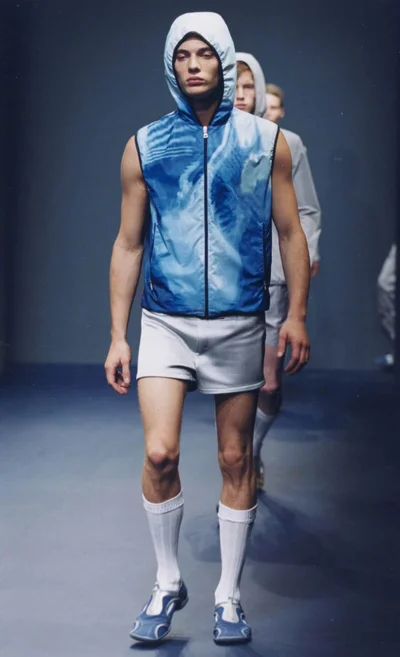 Look 18